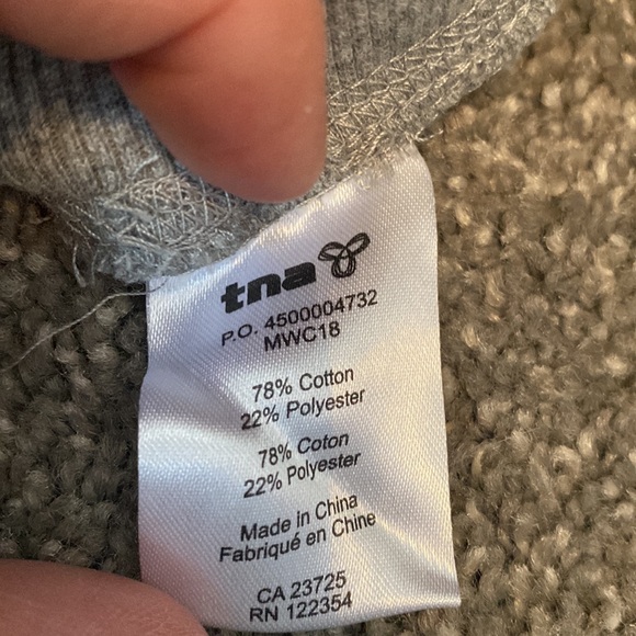 TNA HOODIE - Picture 5 of 5